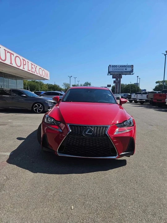 2018 Lexus IS 3rd Gen - Image 2 of 8