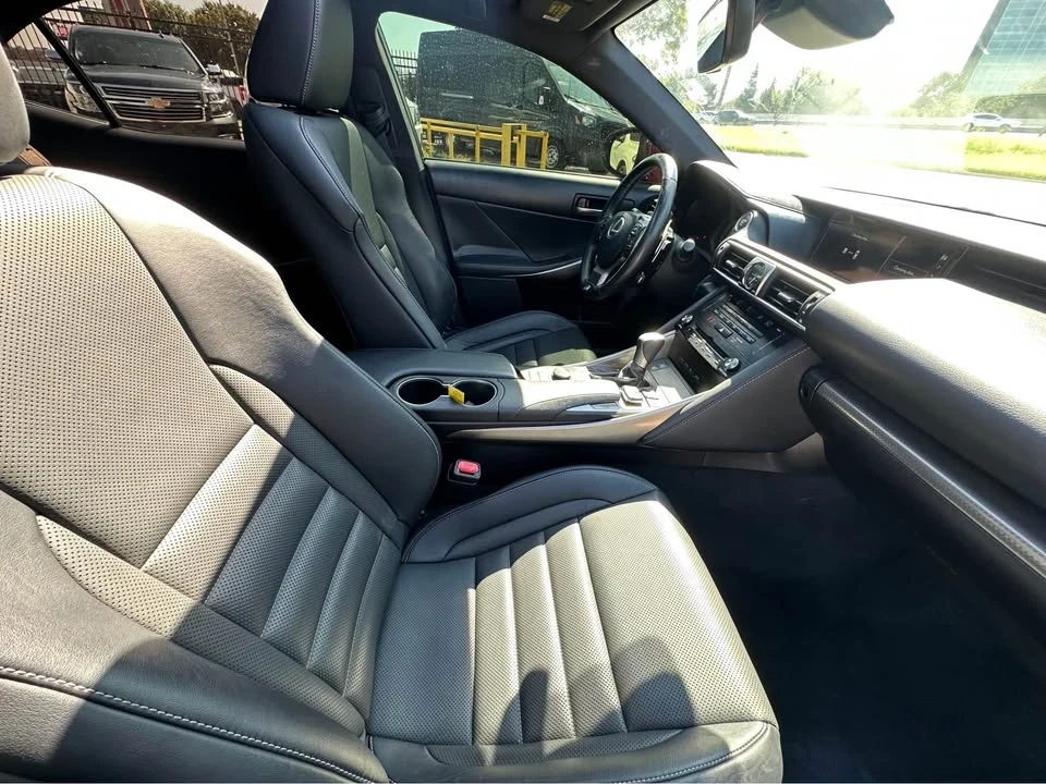 2018 Lexus IS 3rd Gen - Image 6 of 6