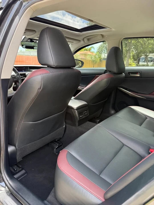 2018 Lexus IS 3rd Gen - Image 10 of 13