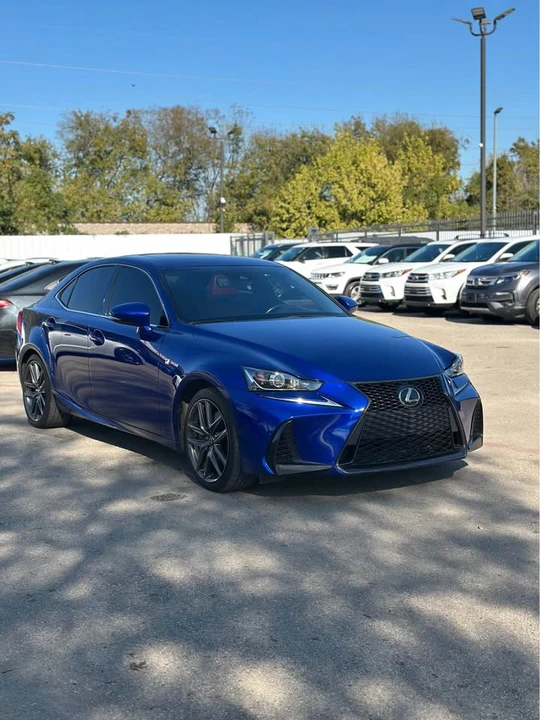 2018 Lexus IS 3rd Gen - Image 3 of 9