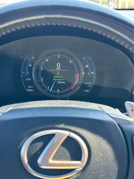 2018 Lexus IS 3rd Gen - Image 6 of 9