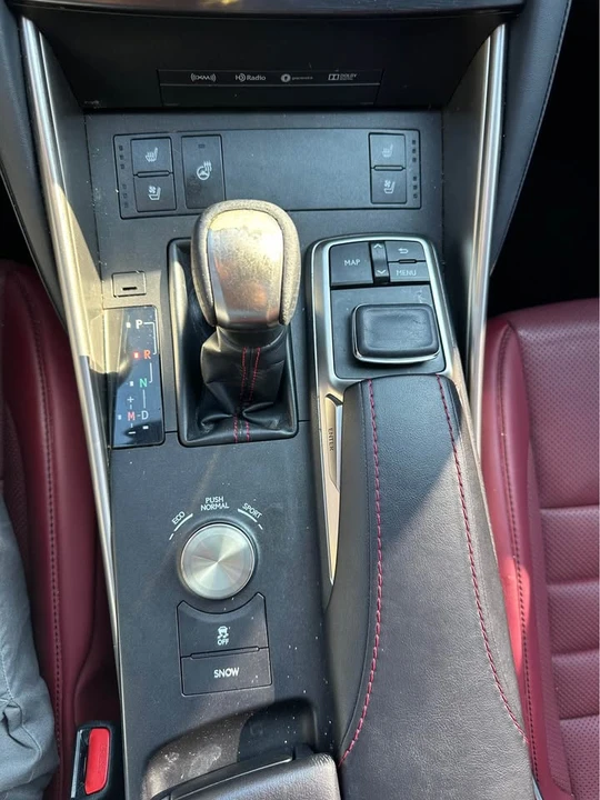 2018 Lexus IS 3rd Gen - Image 8 of 9