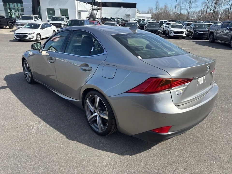 2018 Lexus IS 3rd Gen - Image 3 of 31