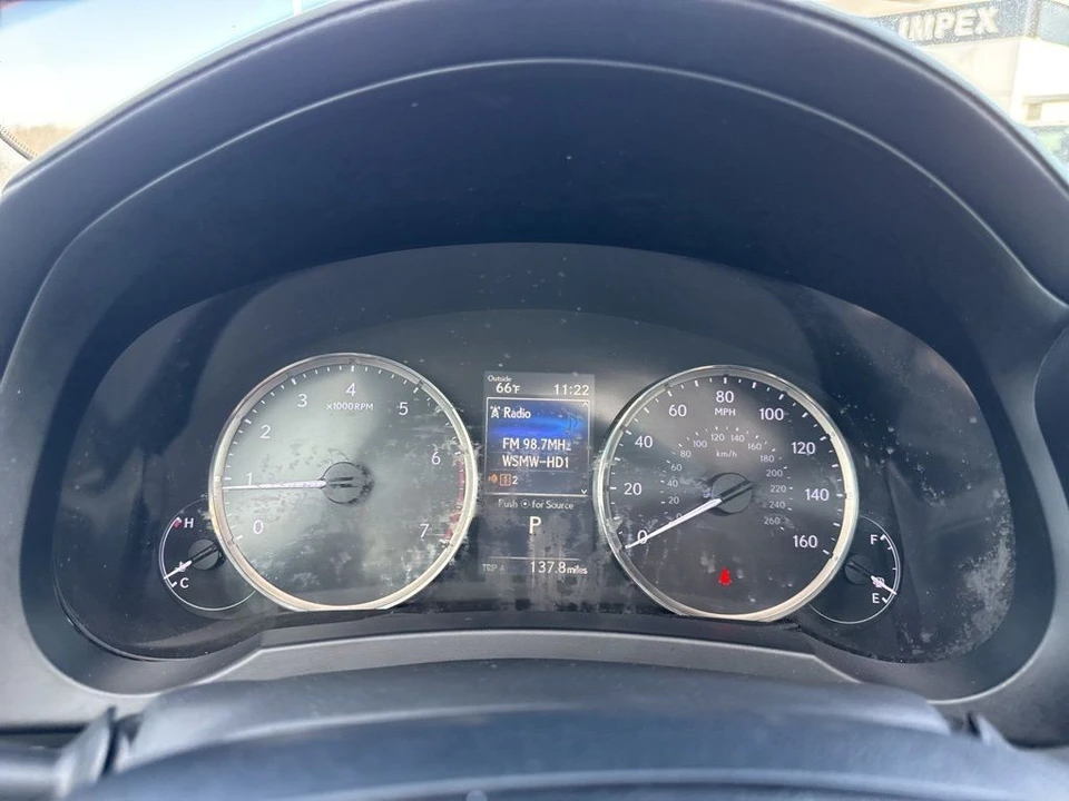 2018 Lexus IS 3rd Gen - Image 24 of 31