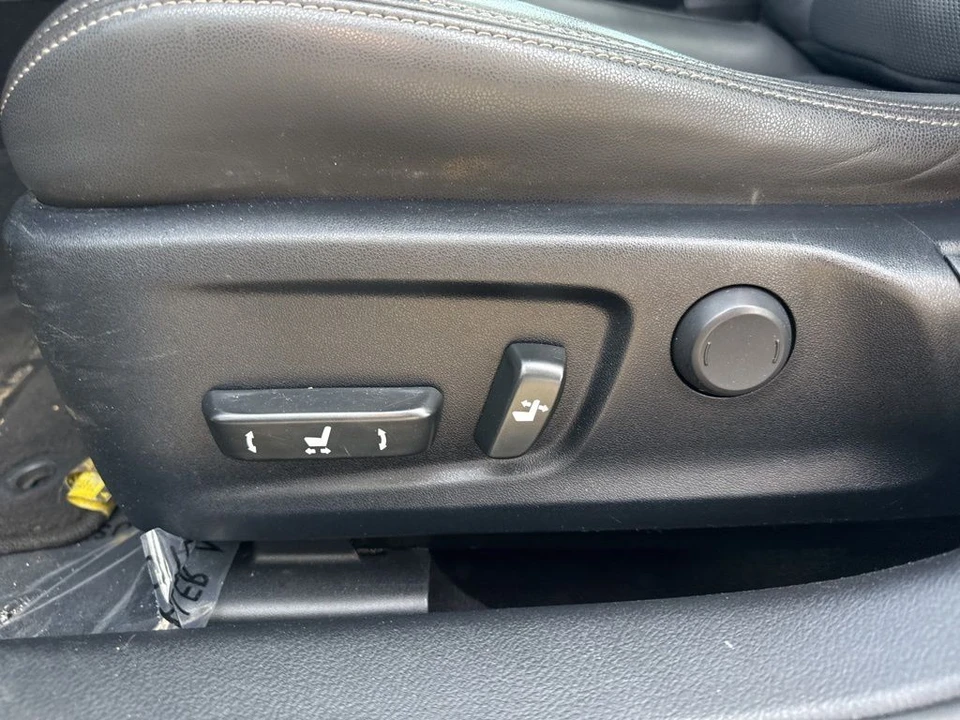 2018 Lexus IS 3rd Gen - Image 10 of 31