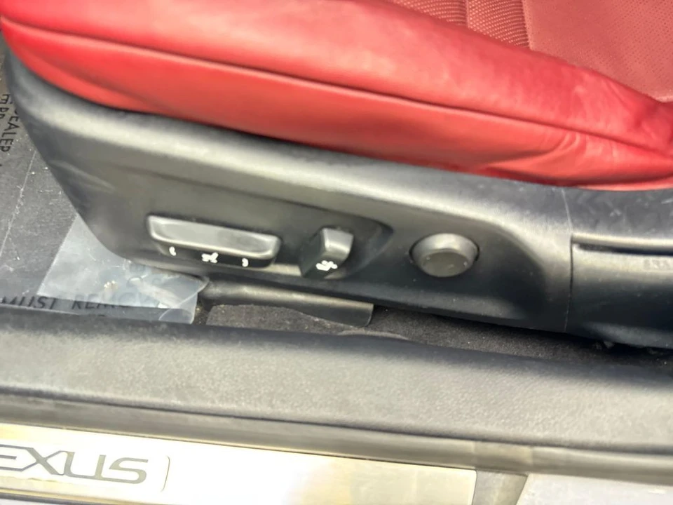 2018 Lexus IS 3rd Gen - Image 31 of 31