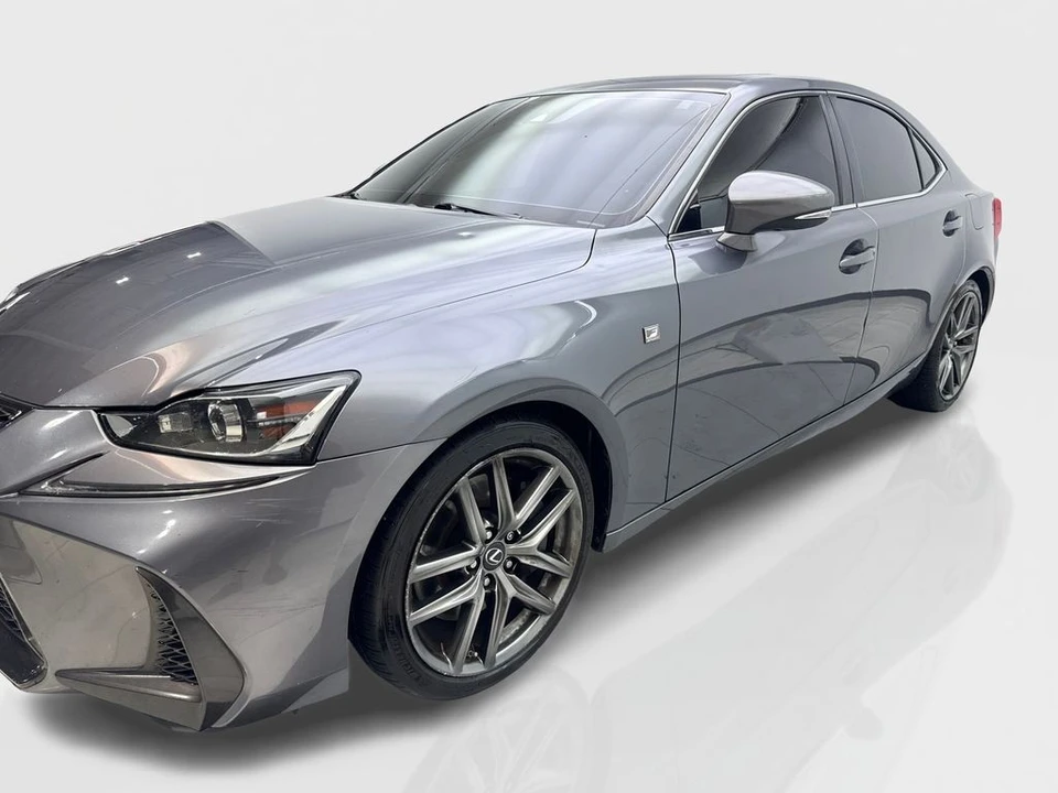 2018 Lexus IS 3rd Gen - Image 11 of 31