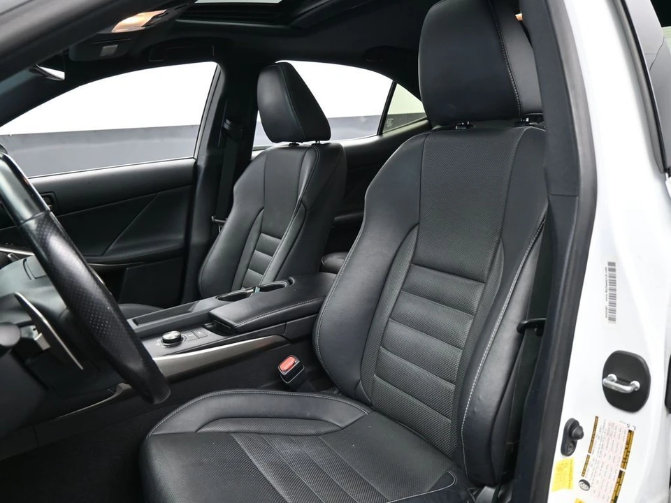 2018 Lexus IS 3rd Gen - Image 10 of 12