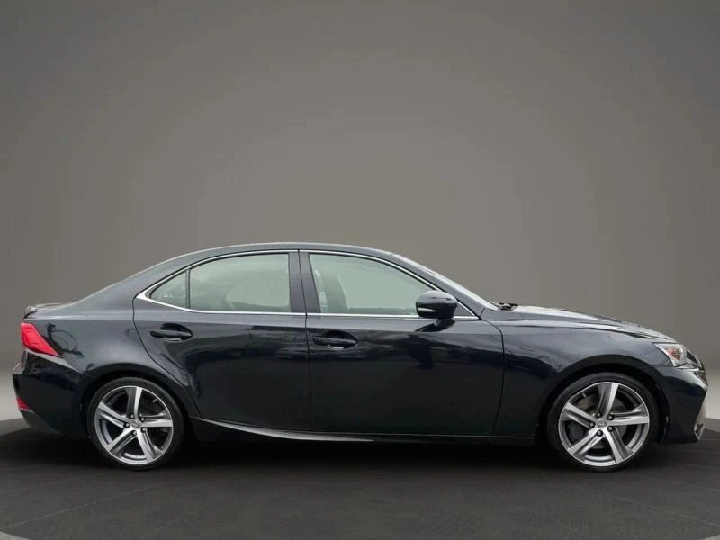 2018 Lexus IS 3rd Gen - Image 4 of 12