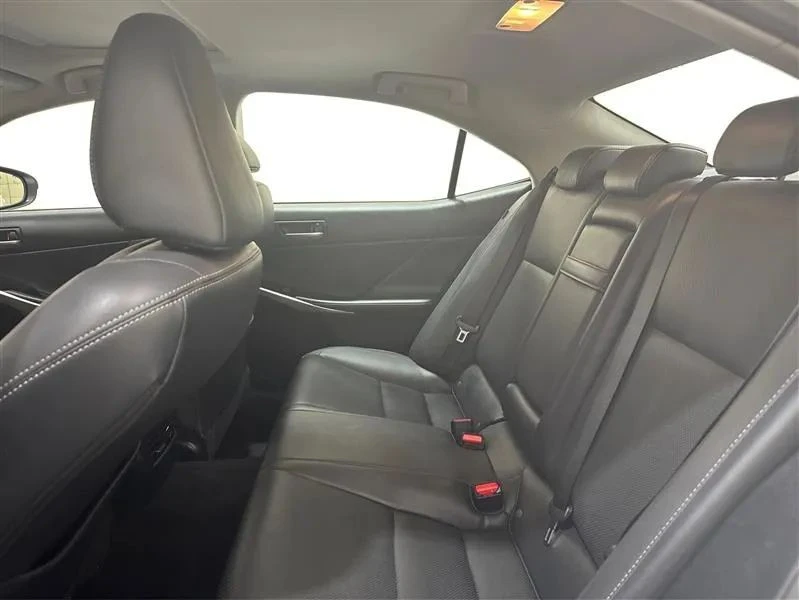 2018 Lexus IS 3rd Gen - Image 10 of 12