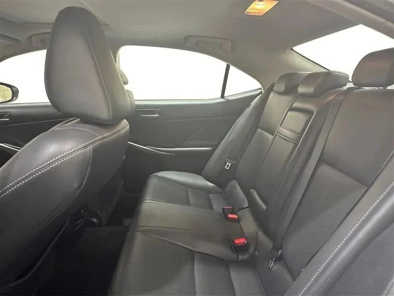 2018 Lexus IS 3rd Gen - Image 10 of 12
