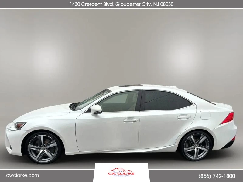 2018 Lexus IS 3rd Gen - Image 9 of 12