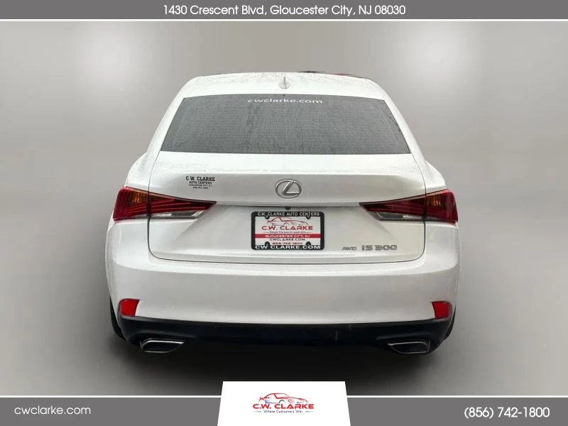 2018 Lexus IS 3rd Gen - Image 7 of 12