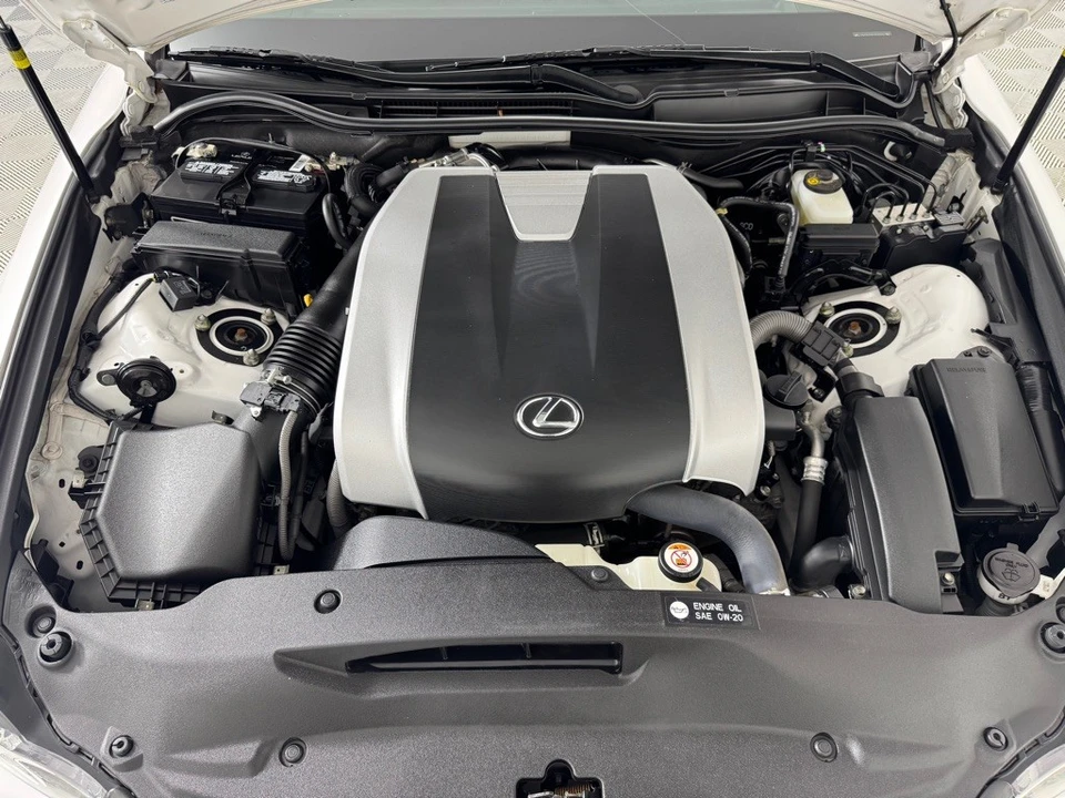 2018 Lexus IS 3rd Gen - Image 25 of 25