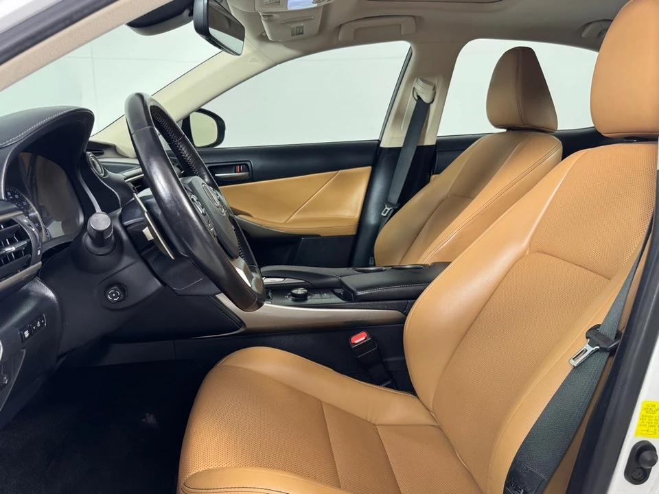 2018 Lexus IS 3rd Gen - Image 10 of 25