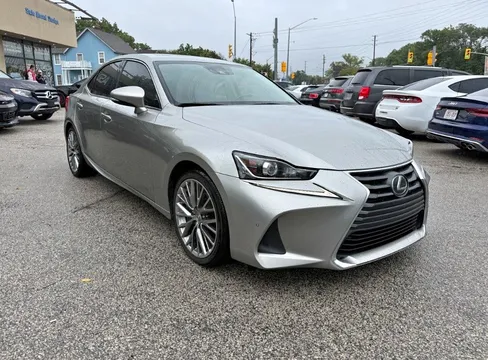 2018 Lexus IS300 AWD