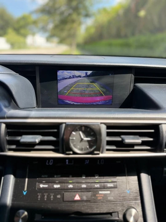 2018 Lexus IS 3rd Gen - Image 11 of 13