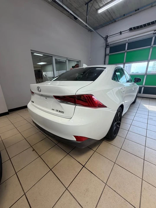 2018 Lexus IS 3rd Gen - Image 12 of 12