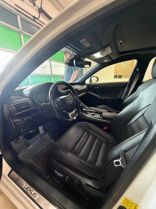 2018 Lexus IS 3rd Gen - Image 7 of 12