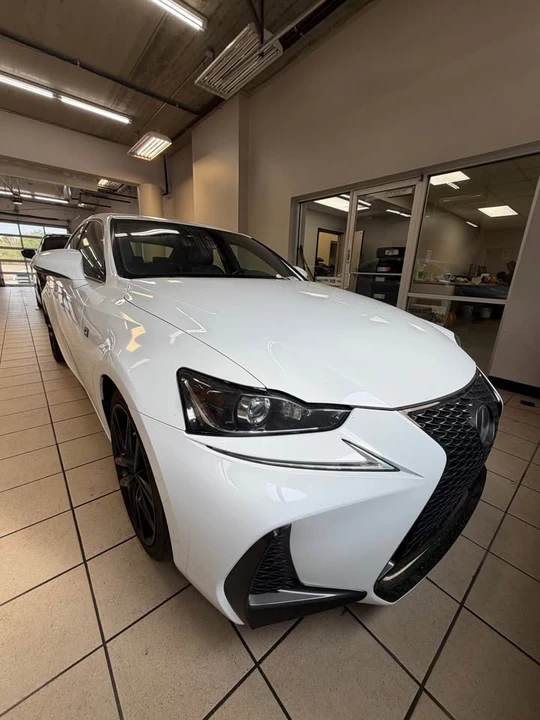 2018 Lexus IS 3rd Gen - Image 2 of 12