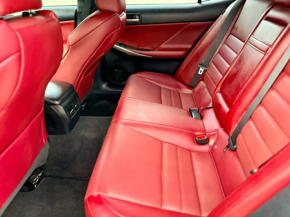 2018 Lexus IS 3rd Gen - Image 11 of 20