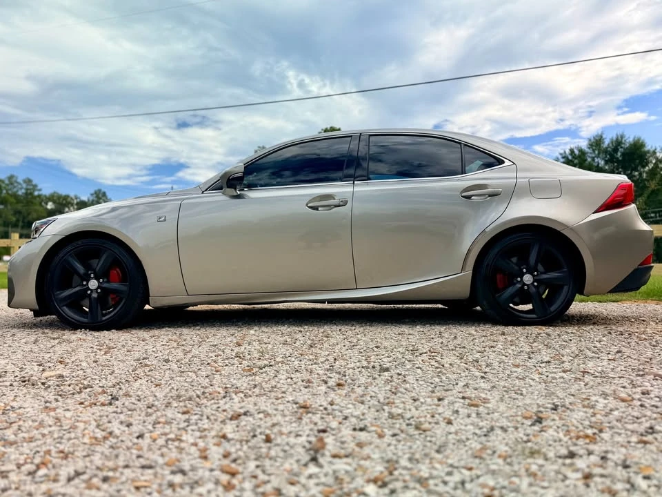 2018 Lexus IS 3rd Gen - Image 2 of 20
