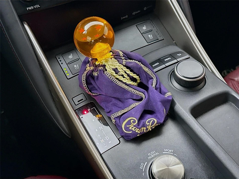 2018 Lexus IS 3rd Gen - Image 14 of 31