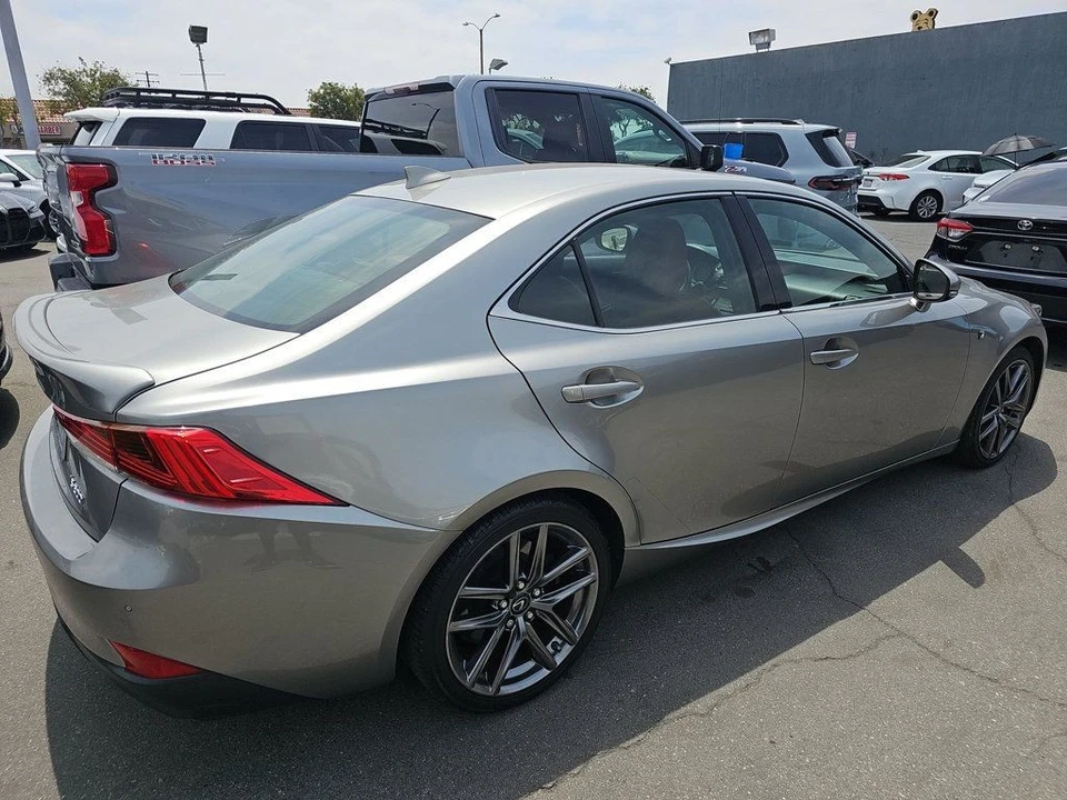 2018 Lexus IS 3rd Gen - Image 2 of 12