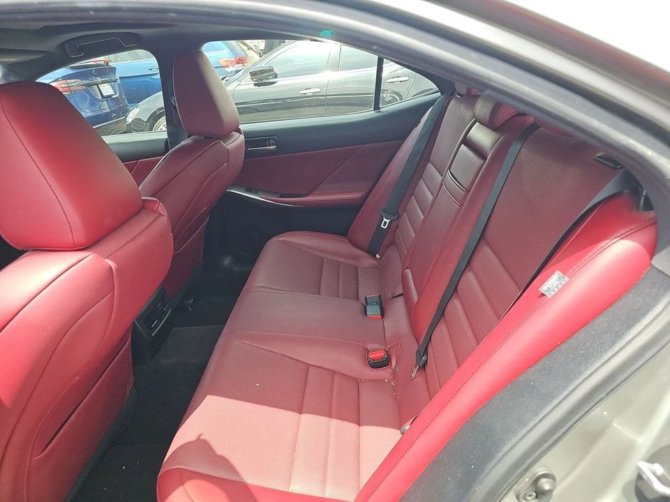 2018 Lexus IS 3rd Gen - Image 10 of 12