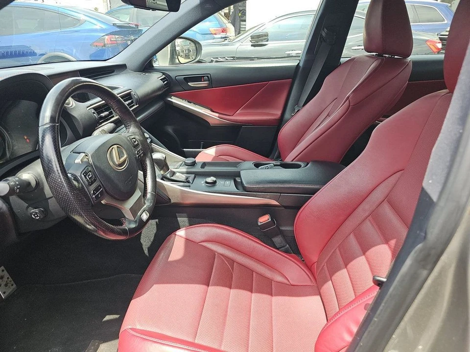 2018 Lexus IS 3rd Gen - Image 7 of 12