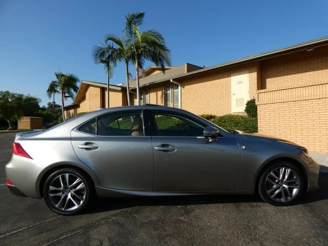 2018 Lexus IS 3rd Gen - Image 5 of 21