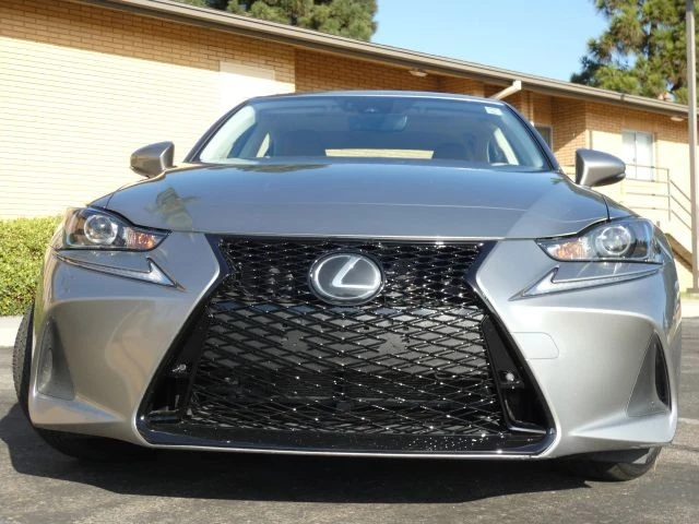 2018 Lexus IS 3rd Gen - Image 16 of 21