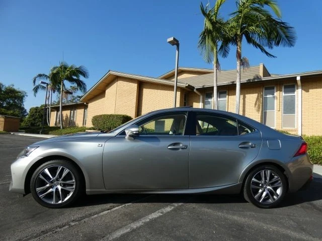 2018 Lexus IS 3rd Gen - Image 14 of 21