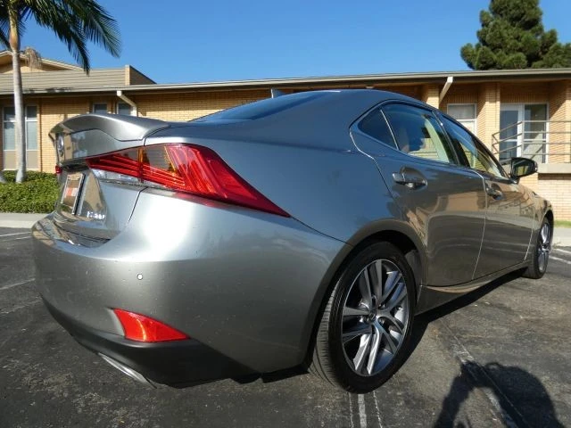 2018 Lexus IS 3rd Gen - Image 7 of 21
