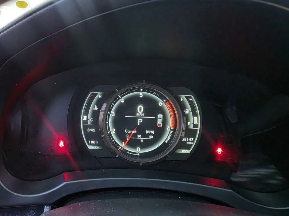 2018 Lexus IS 3rd Gen - Image 8 of 20