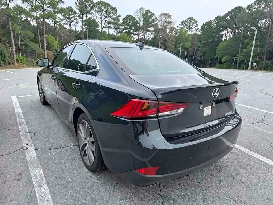 2018 Lexus IS 3rd Gen - Image 3 of 5