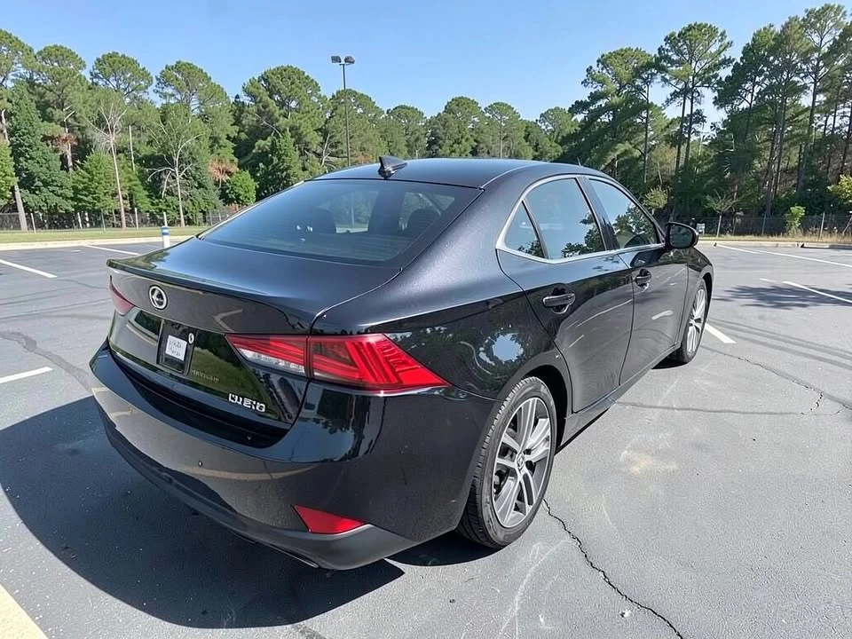 2018 Lexus IS 3rd Gen - Image 2 of 5