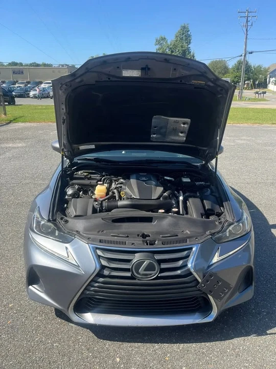 2018 Lexus IS 3rd Gen - Image 10 of 14