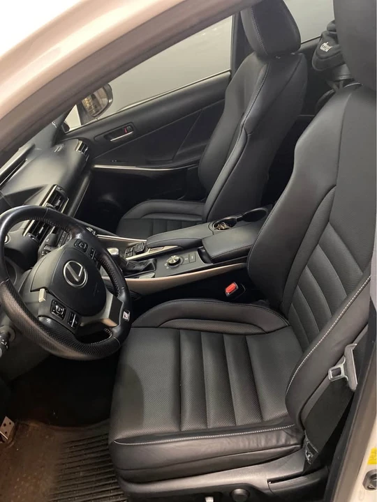 2018 Lexus IS 3rd Gen - Image 7 of 9