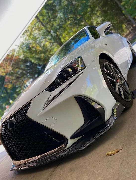 2018 Lexus IS 3rd Gen - Image 3 of 9