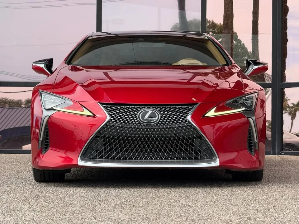 2018 Lexus LC - Image 19 of 20