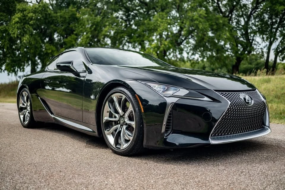 2018 Lexus LC - Image 2 of 17