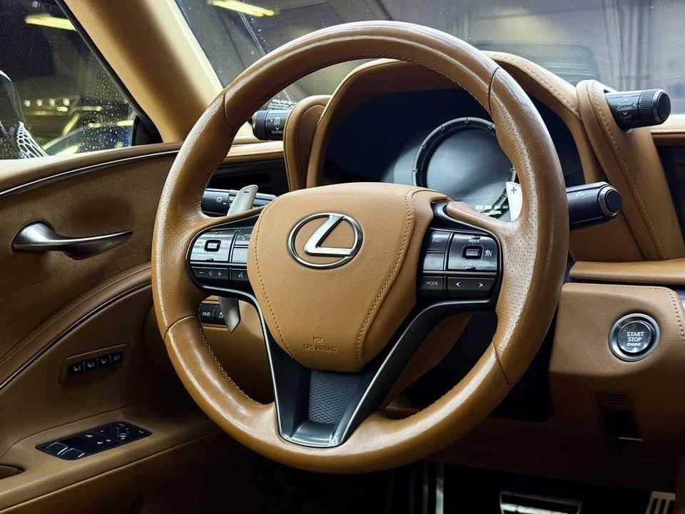 2018 Lexus LC - Image 20 of 20
