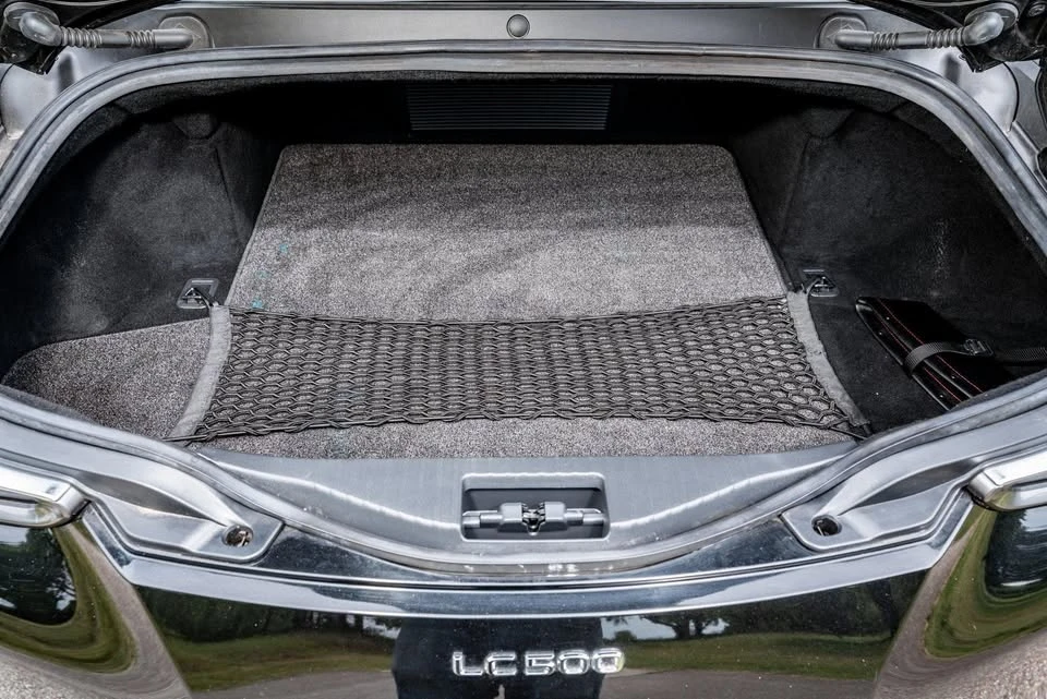 2018 Lexus LC - Image 10 of 17