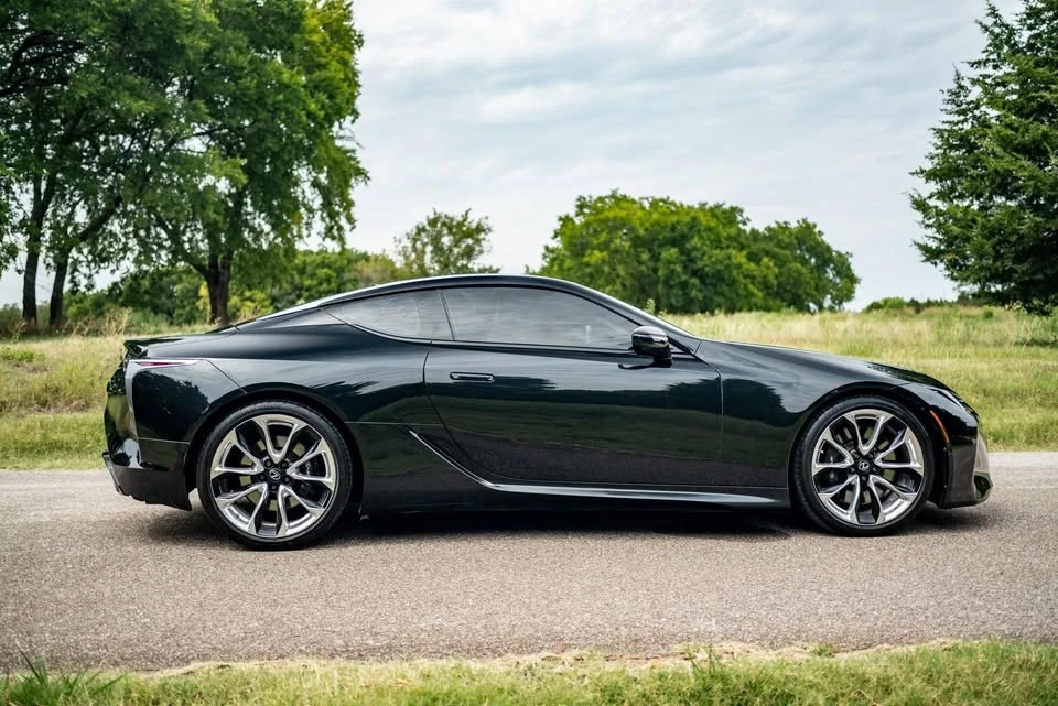 2018 Lexus LC - Image 3 of 17