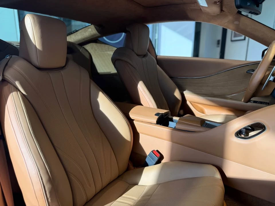 2018 Lexus LC - Image 6 of 11