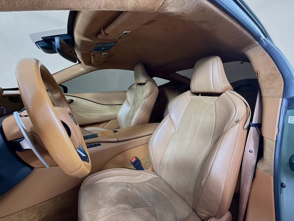 2018 Lexus LC - Image 7 of 8