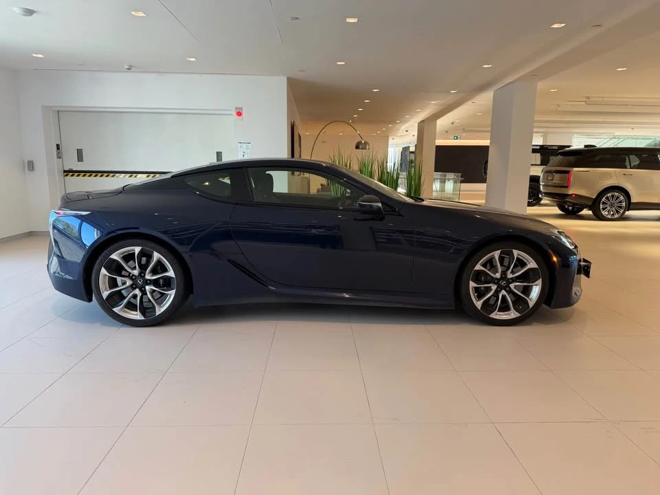 2018 Lexus LC - Image 3 of 16
