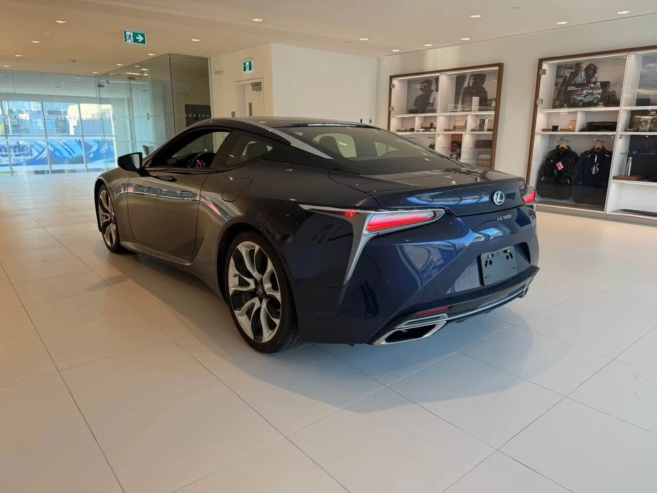 2018 Lexus LC - Image 6 of 16