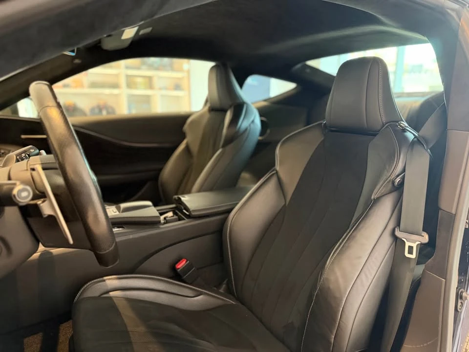 2018 Lexus LC - Image 9 of 16